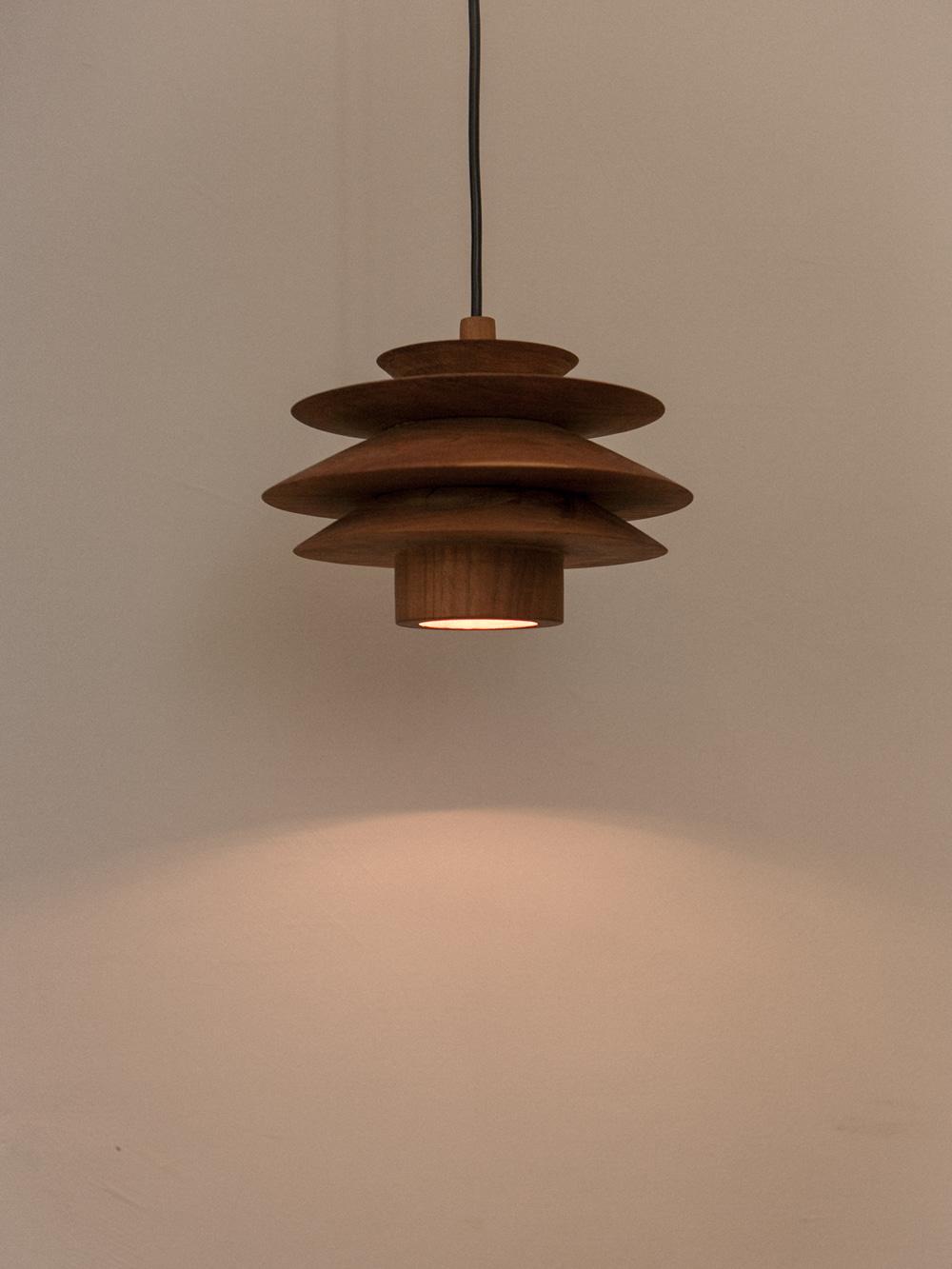 Bow Wooden Pendant - Natural