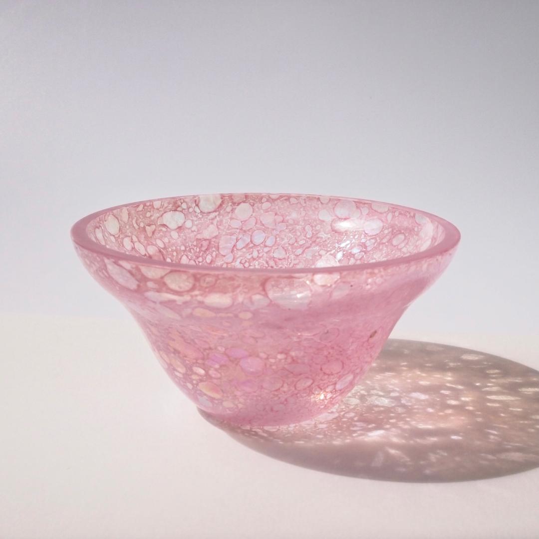 Vintage iridescent pink glass trinket bowl