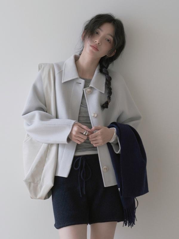 슬로우앤드 [무료배송] #SLOWMADE. 히든 핸드메이드 숏코트 (예약주문: 11/25 이후 순차출고예정)