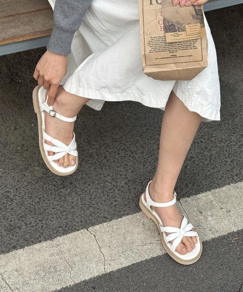 Singgre 싱그레 플라워 컷아웃 경량 샌들_6color 2cm