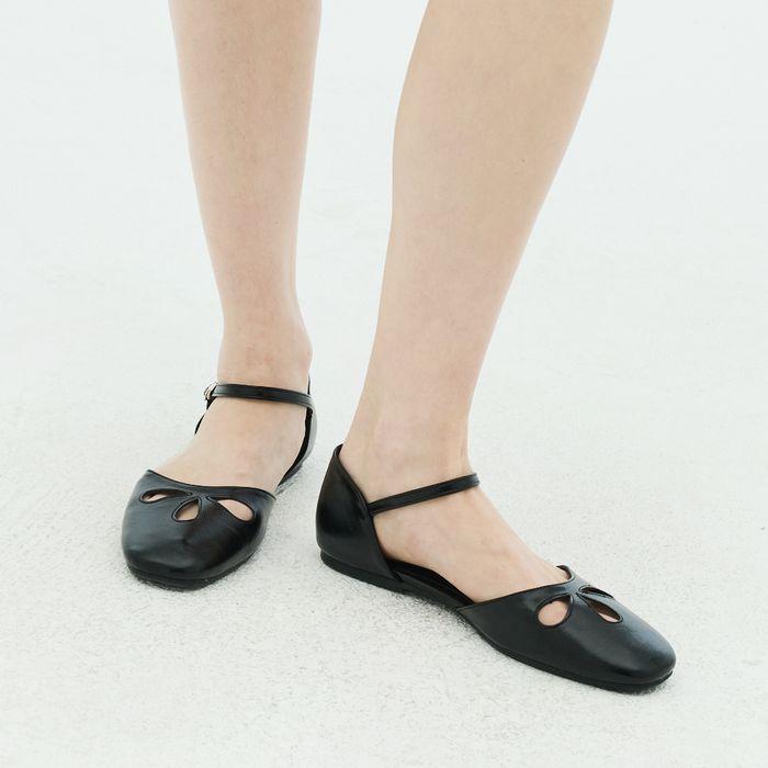 [29cm 단독] 25SS 런칭_KM356 핸드메이드 시그니처 펀칭 샌들 l 5Colors