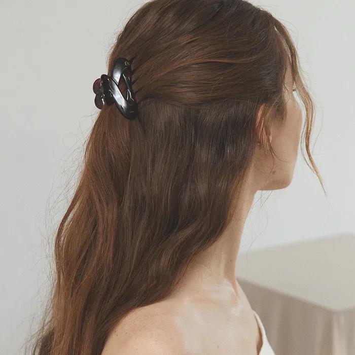 [선물포장]Mini pretzel hair claw clip, Sylvie_3 colors