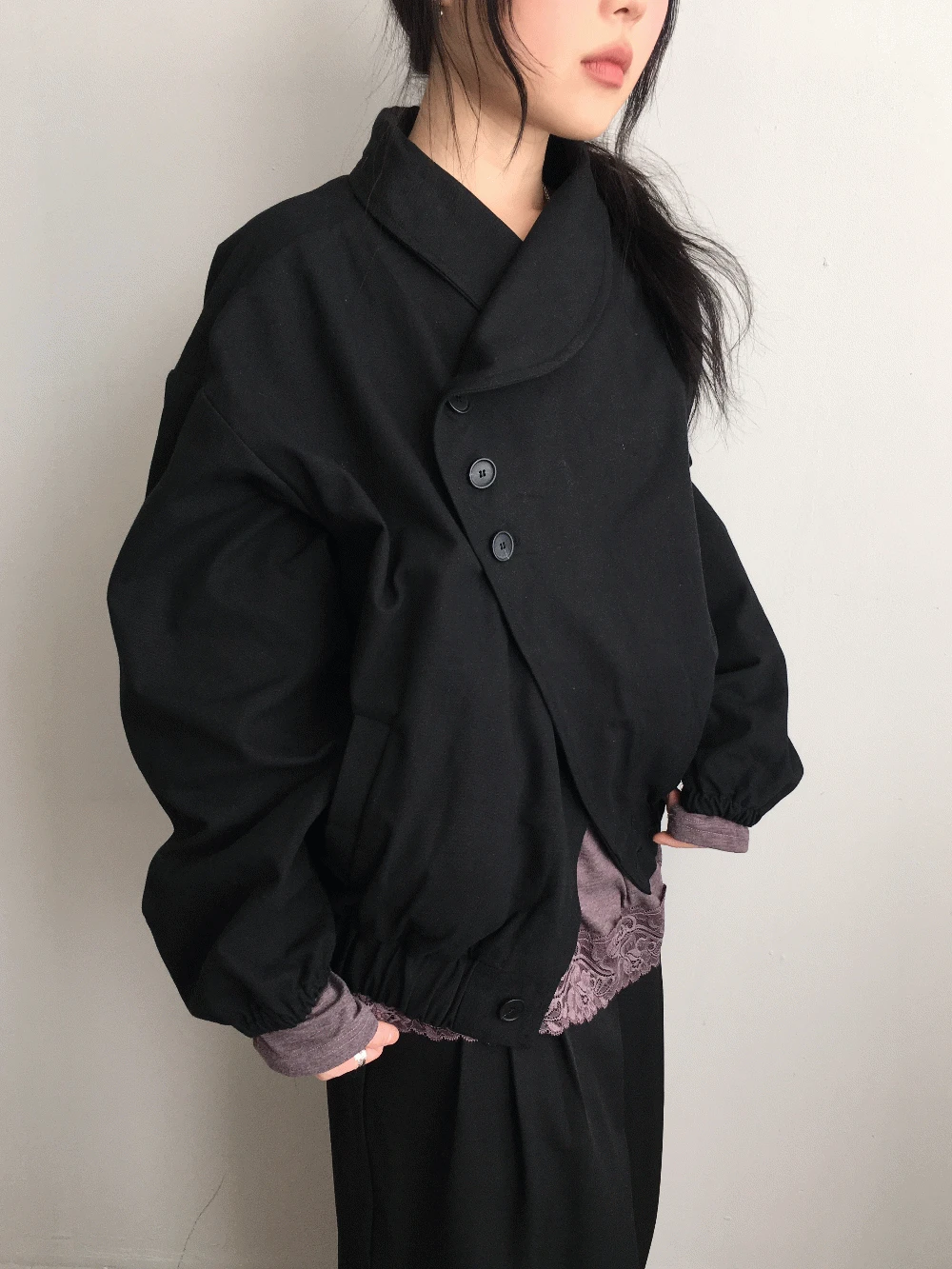 round collar diagonal jacket 라운드 카라 사선 자켓