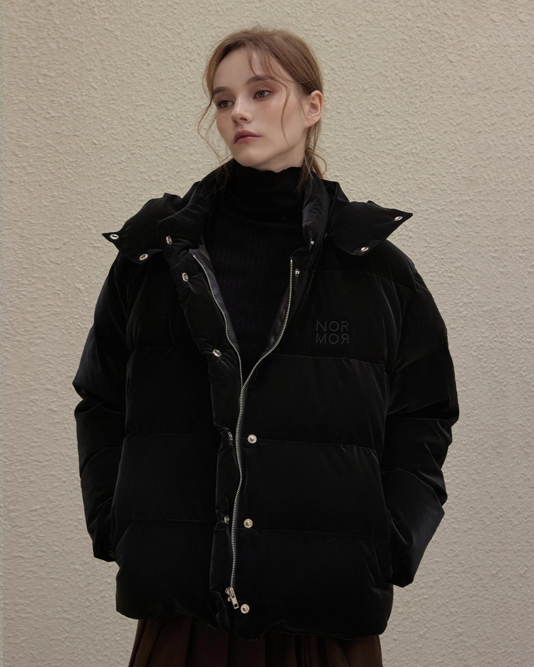 [노머] High neck hooded down jumper Black