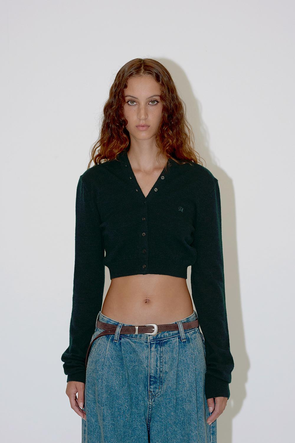 [9/15 순차발송] V NECK BUTTON CARDIGAN