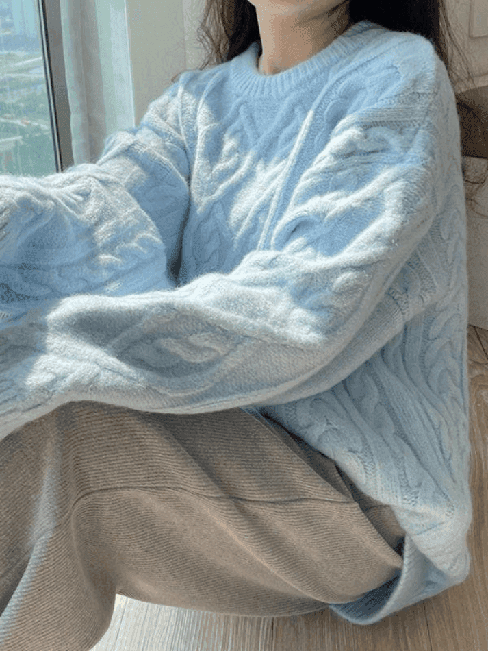 Crew Neck Cable Knit Pullover Sweater - Blue / ONE SIZE