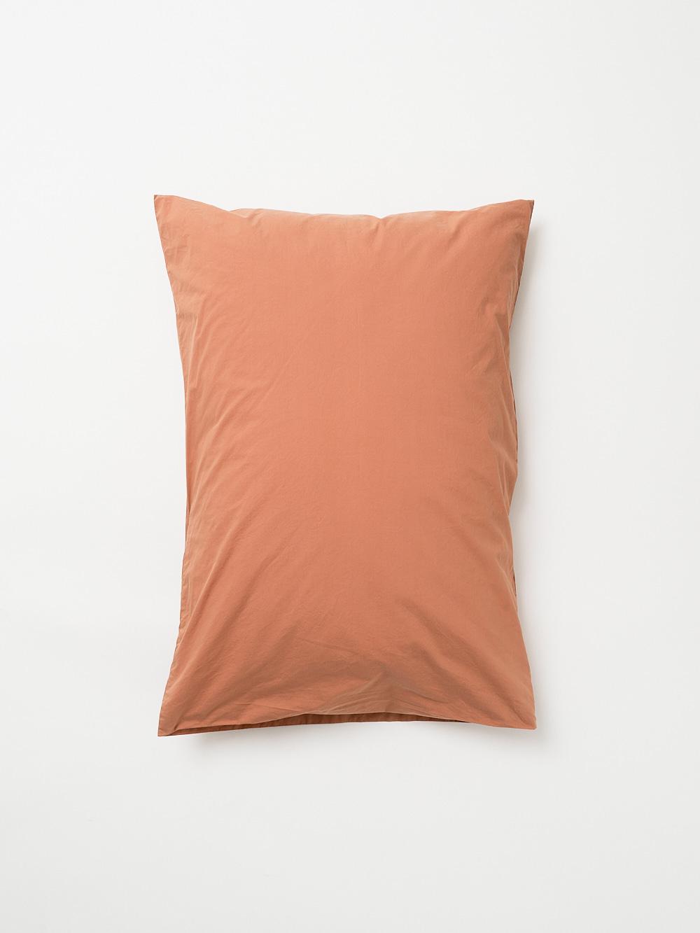 Everyday cotton pillowcase (Clay)