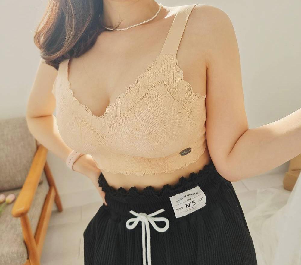 빅사이즈브라 플라워 레이스 노와이어 심리스 무봉제 브라 큰가슴 보정브라 풀컵