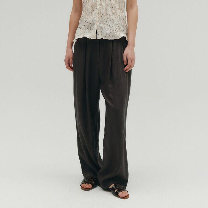 LINEN WIDE TWO-TUCK PANTS [CHARCOAL]