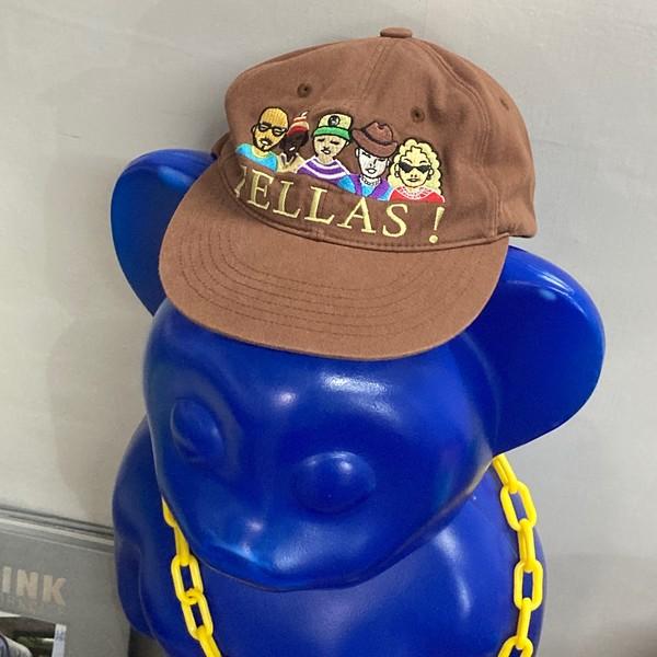 F E L L A S ! cap