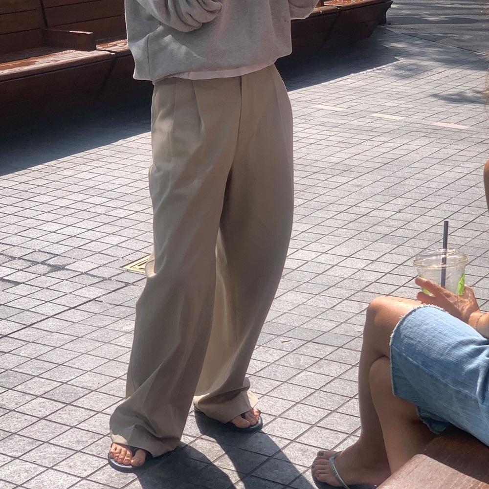 classic pants (beige)