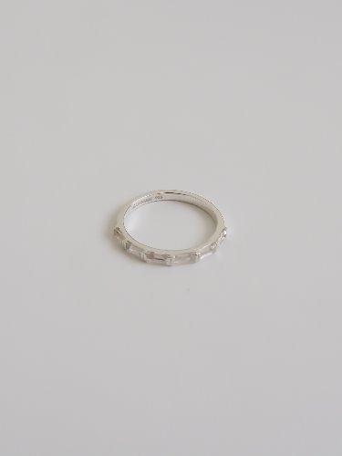 WHITE BAMBOO RING_sold out