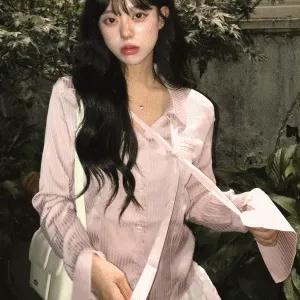 타이 슬림핏 스트라이프 하객룩 블라우스 (레토 셔츠)