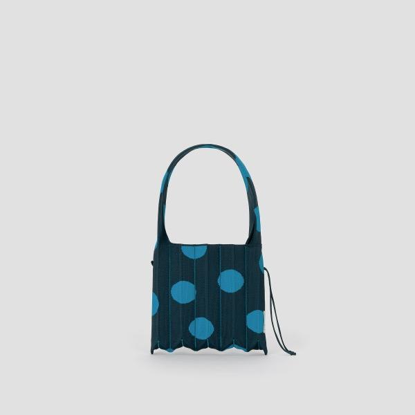 럭키 플리츠 니트 스몰 도트 딥 오션