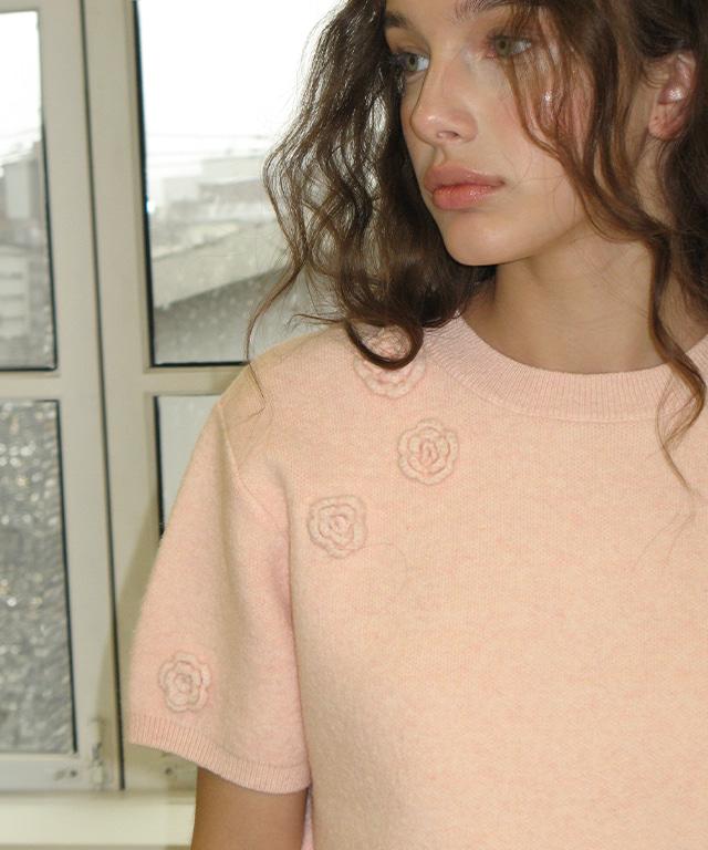 HANDMADE FLOWER SHORT SLEEVE KNIT SOFT PINK