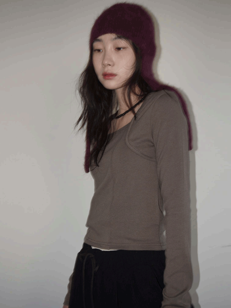 detail square neck T