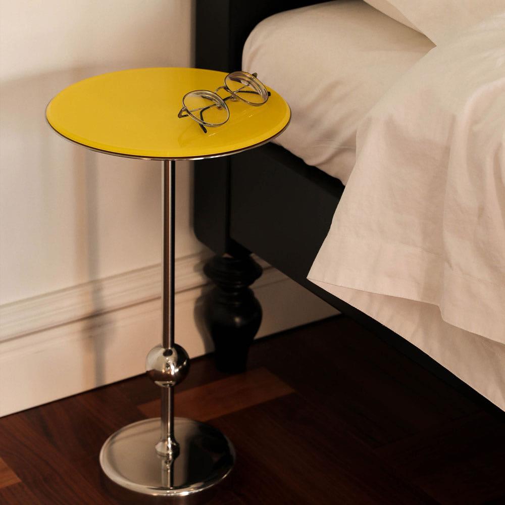 심플한 옐로우 사이드 테이블 소파 베드 침대 협탁 슬림 원형 미니테이블