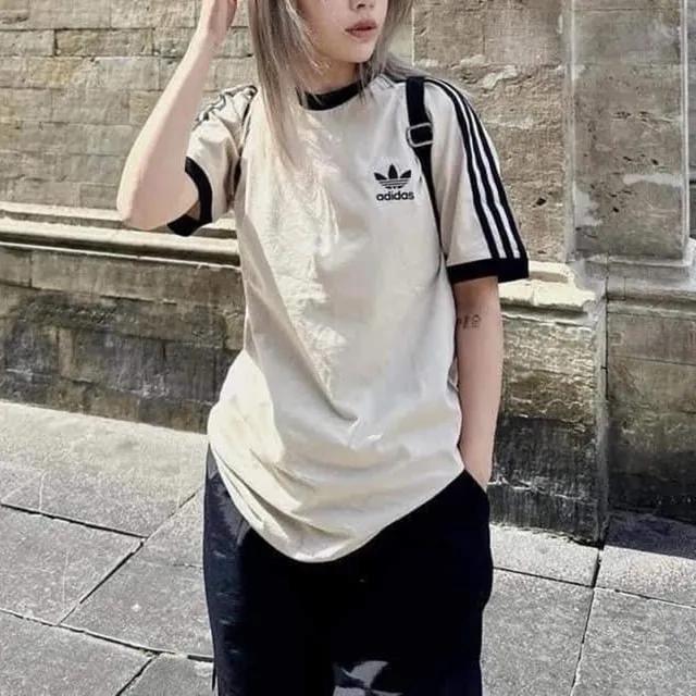 아디다스 아디컬러 클래식 3S 삼선 스트라이프 반팔 티셔츠 원더 베이지 IM2079