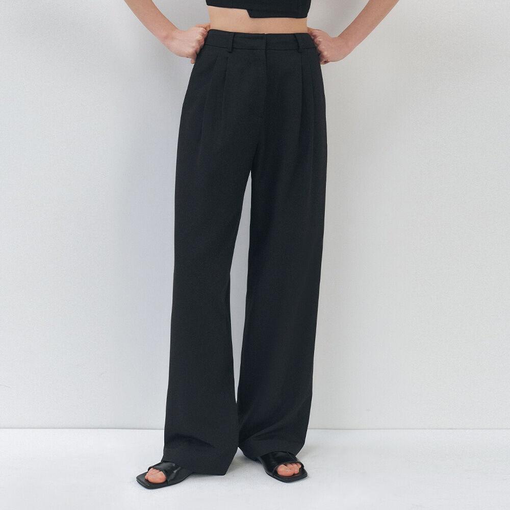 [4/8 예약배송] 베이직 투 턱 와이드 슬랙스_BLACK