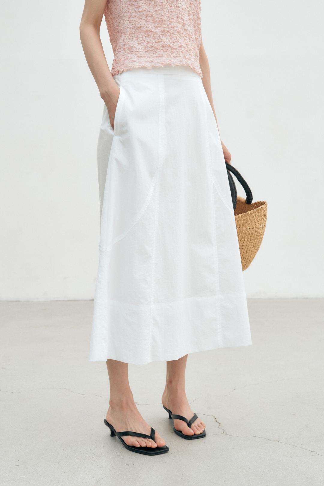 아르 플레어 스커트