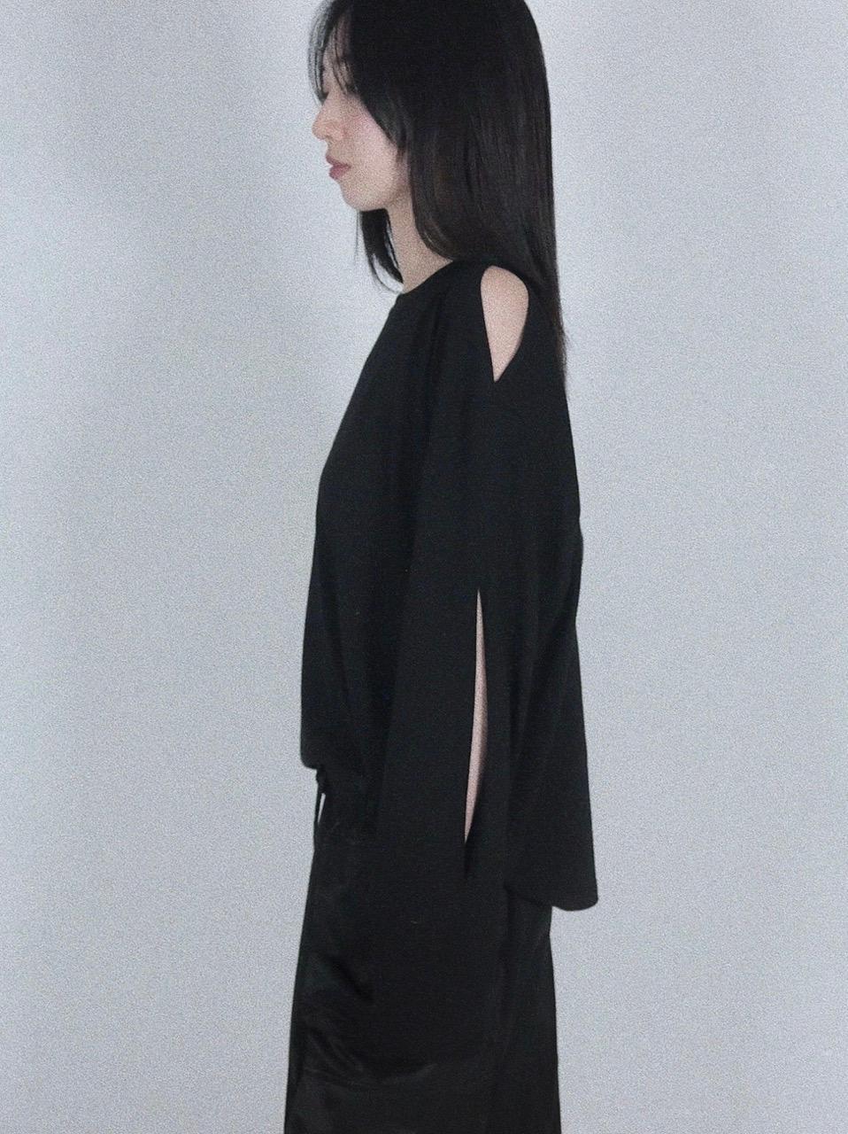 컷아웃 롱 슬리브 탑, 블랙 (10/6~)