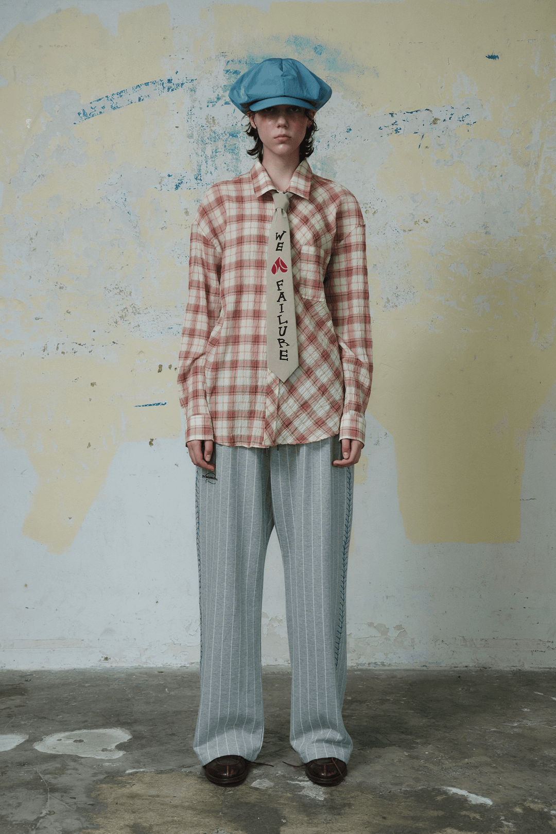 NUMBER 25 PLAYER CHECK SHIRT (RED)