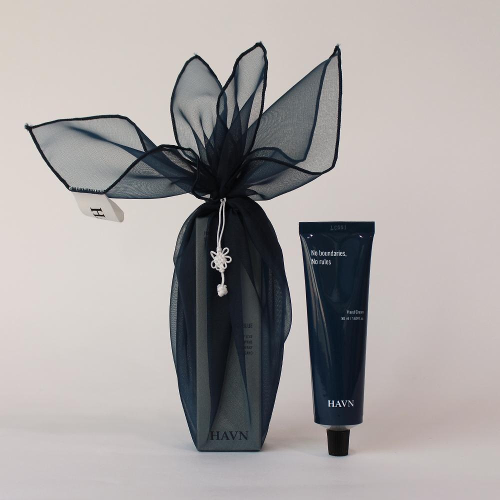 [보자기포장] '우디향' 퍼퓸 핸드크림 라로이 블루 50ml