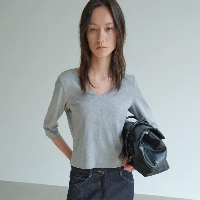 DEEP V-NECK STRETCHY T-SHIRTS_MELANGE GREY [LW262TS05MG]