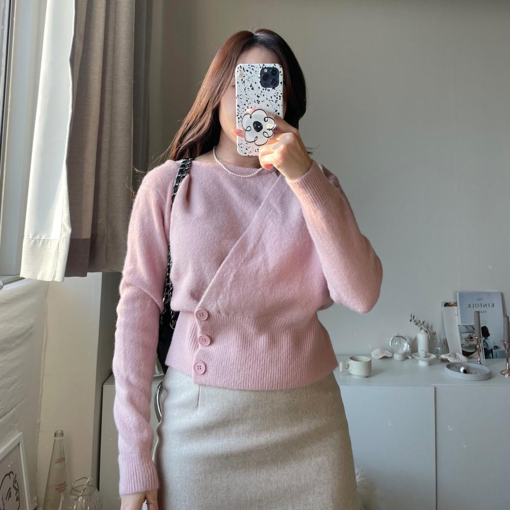 [무배] 마가렛 어깨 트임 랩 니트