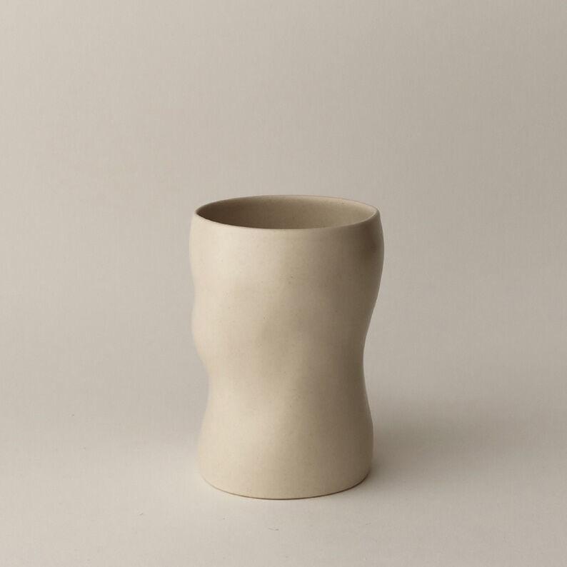 Body Cup 02 (Matte Beige)