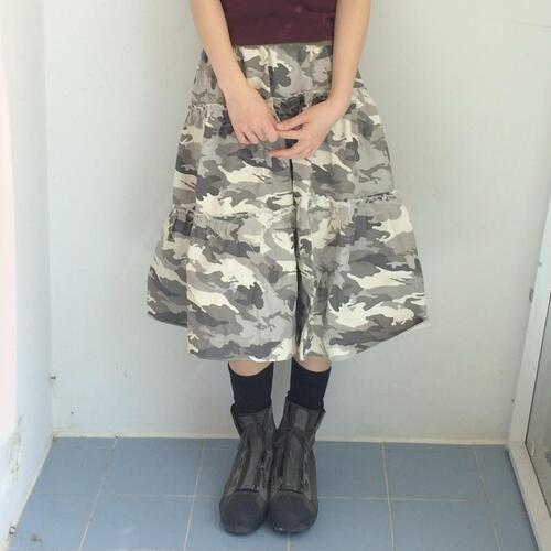 카모 플레어 스커트