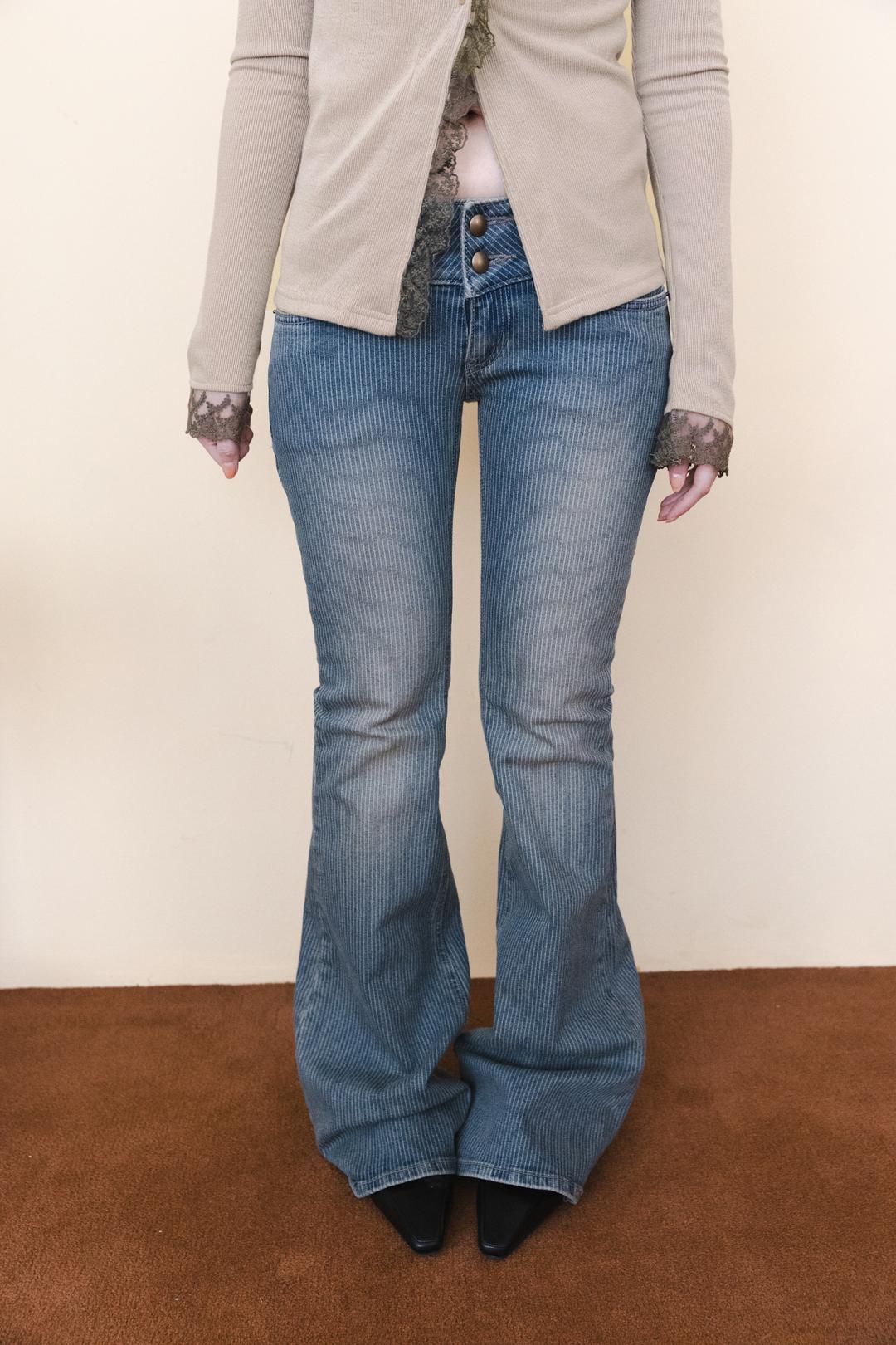 [Holiday] Two button stripe boots cut pants