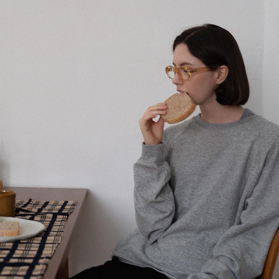 「BORUS」 melange grey sweatshirt