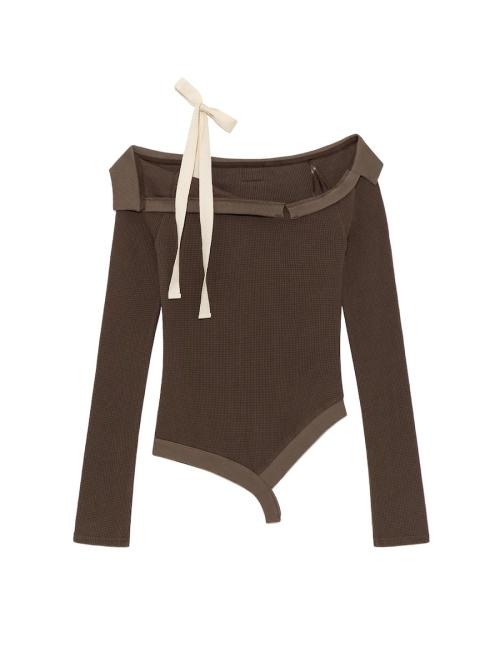 DEMI CUTOUT LONG SLEEVE (BROWN)
