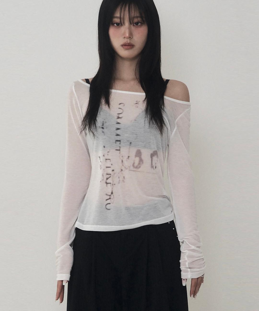 Lettering Logo Boat Neck See-Through T-Shirt (white)