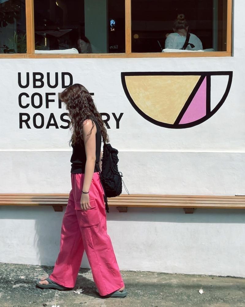 EASY HIPPIE CARGO PANTS 이지 히피 카고팬츠 (Pink dragon fruit)