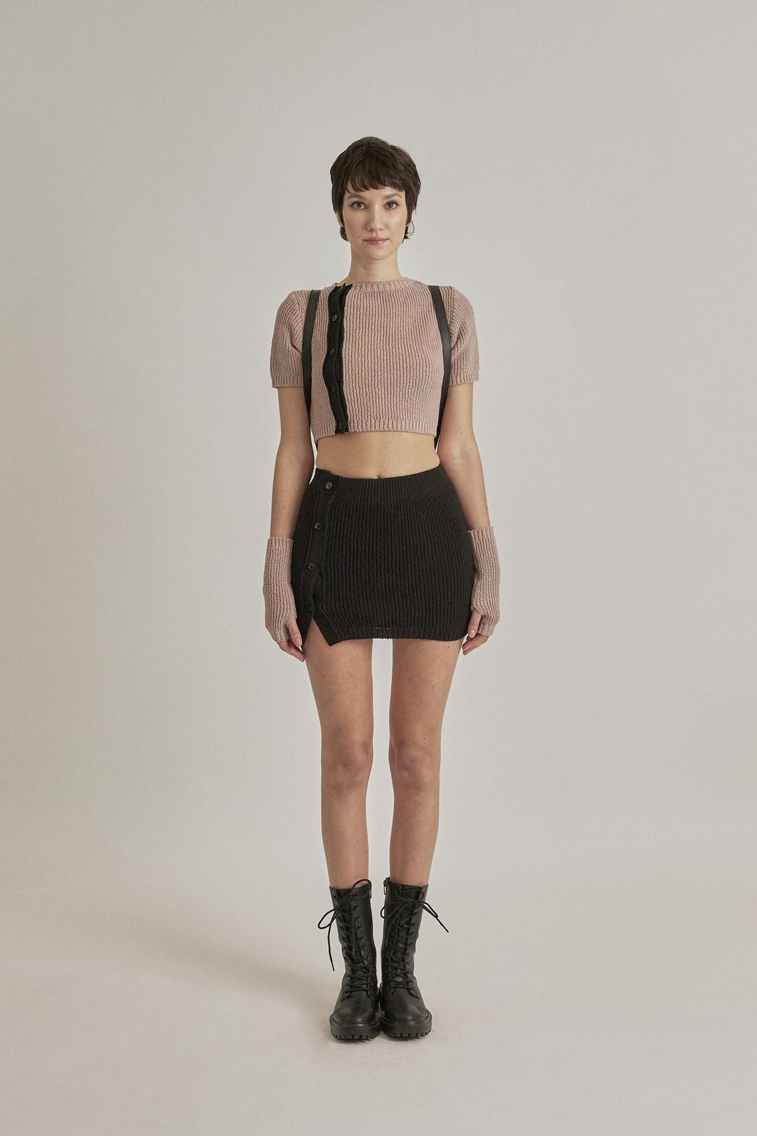 Bell knit skirt