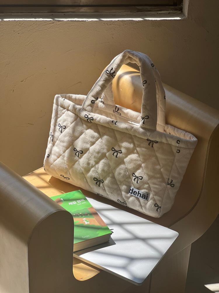 보부상 리본 골지 토트 퀄팅 구름백 패딩백