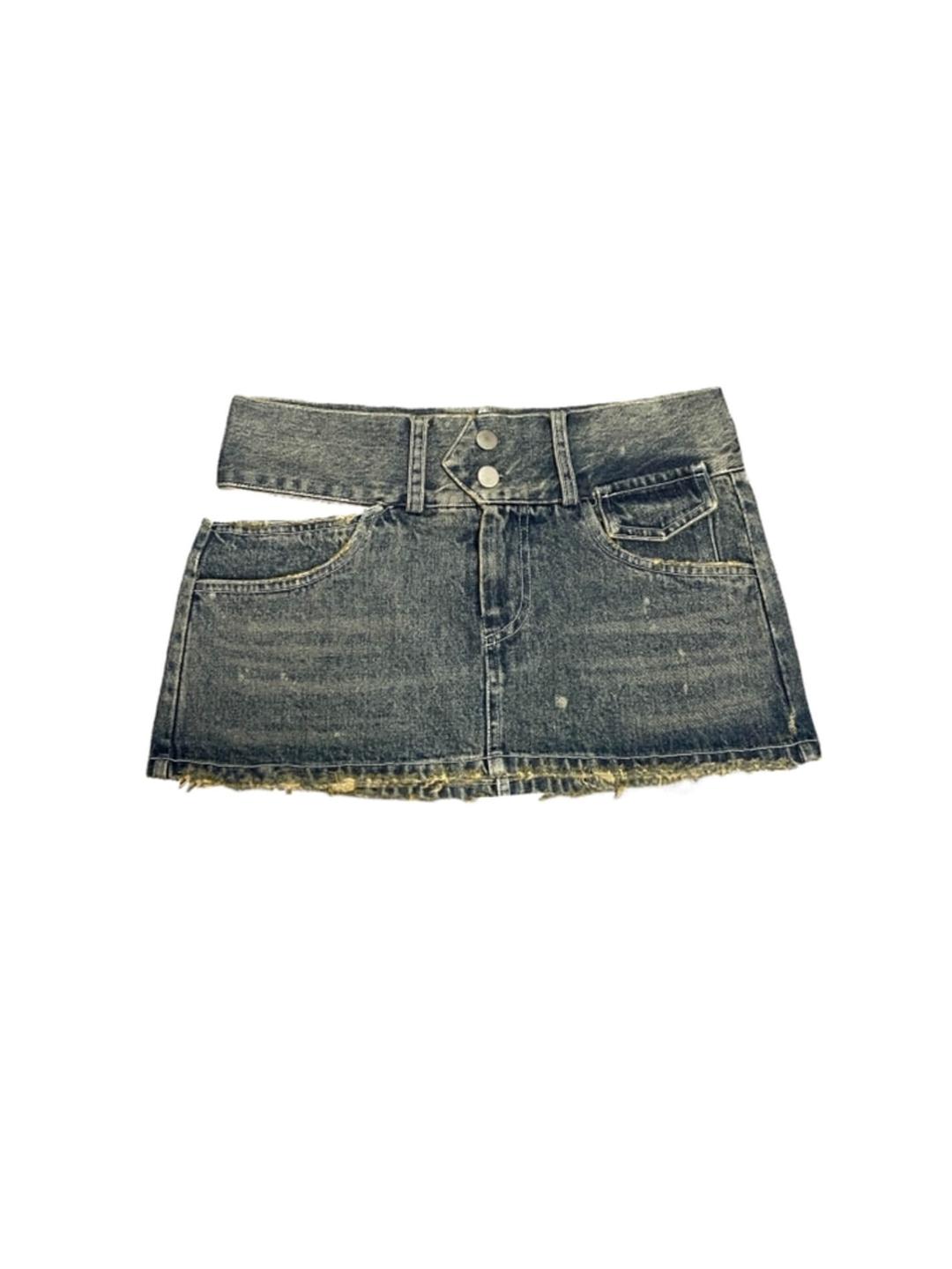 From lowrise skirt