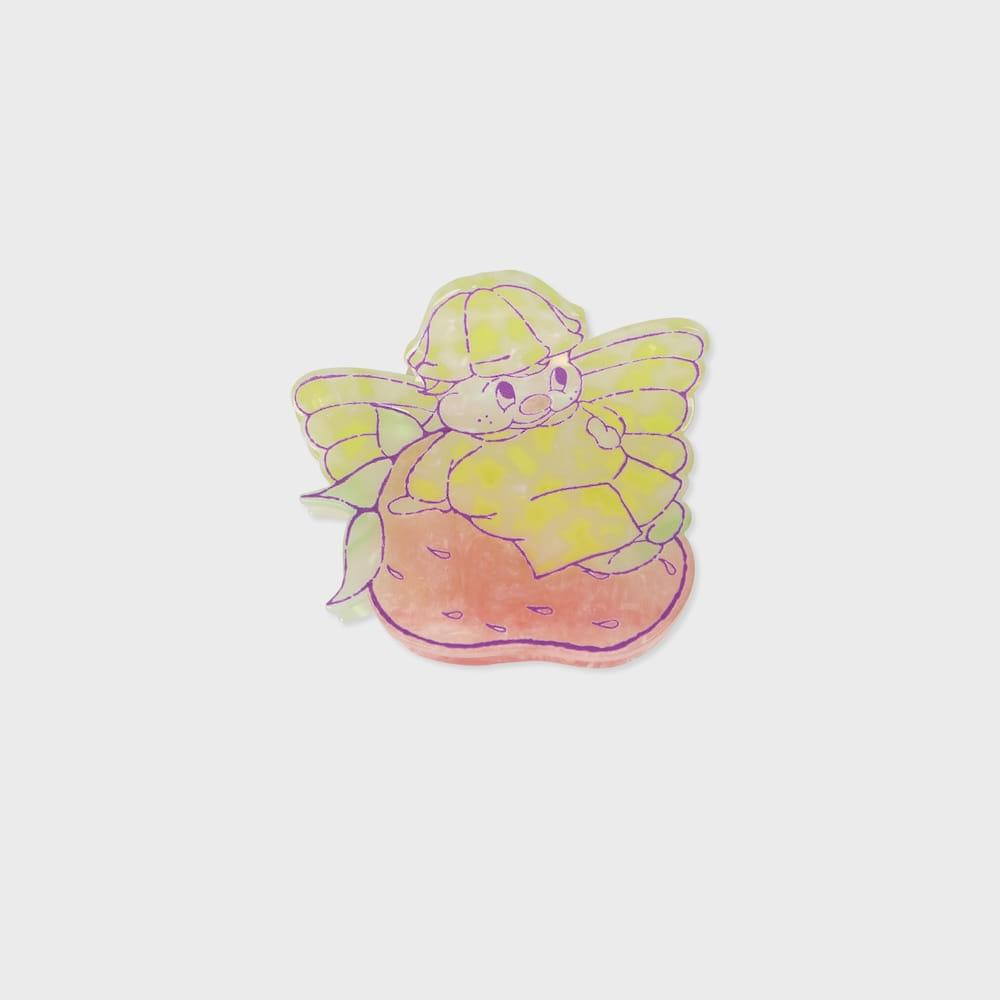 HM hair clip strawberry fairy