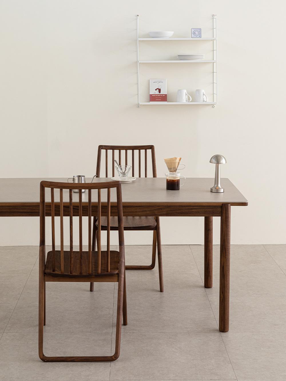 도웰 월넛 포세린식탁