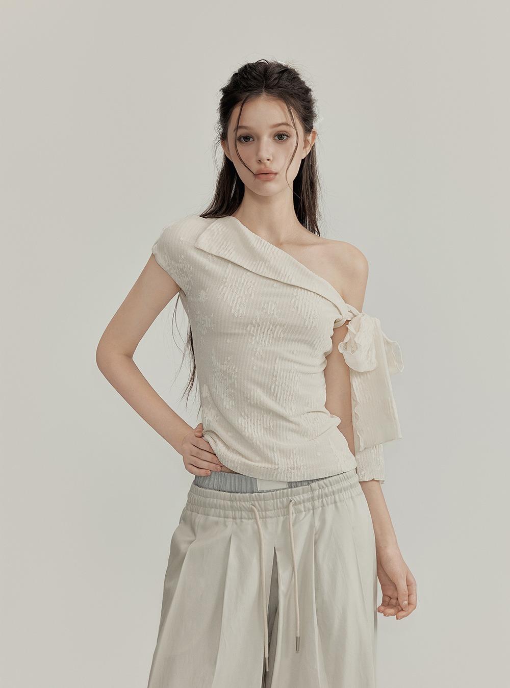Lace Uneven Off Shoulder Strap T-Shirt