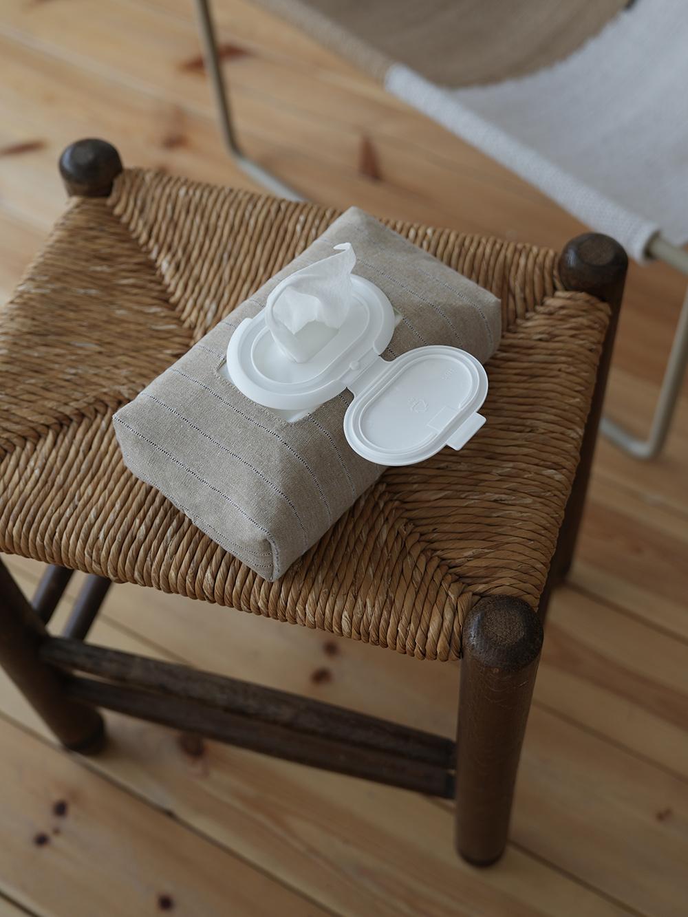 NEST WIPES COVER (PINSTRIPE BEIGE)