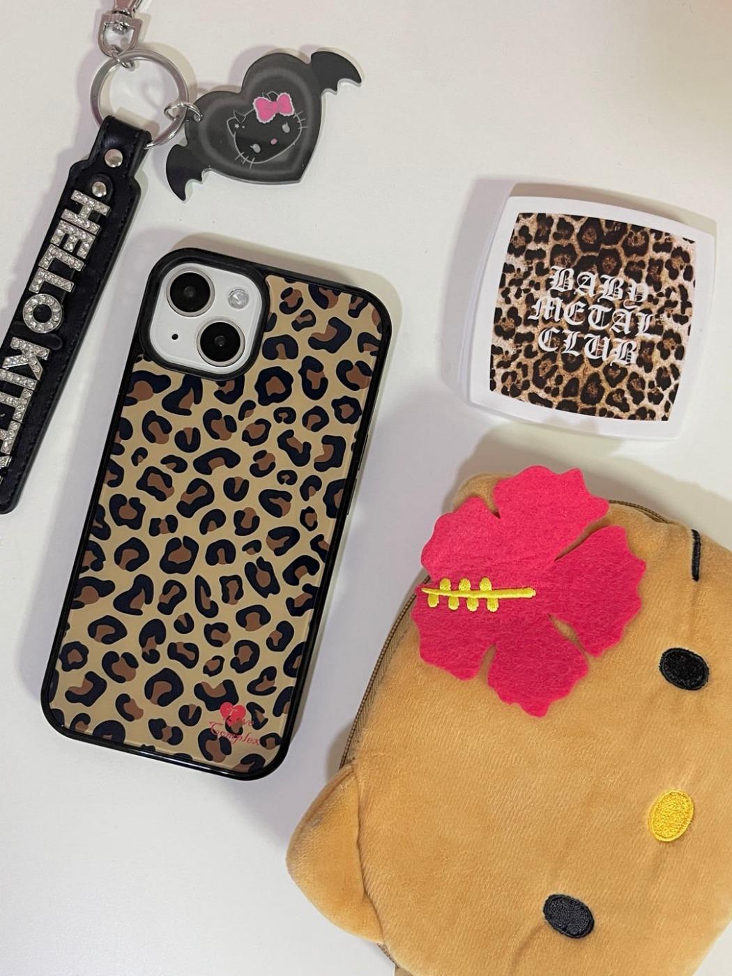 brown leopard glass bumper phone case