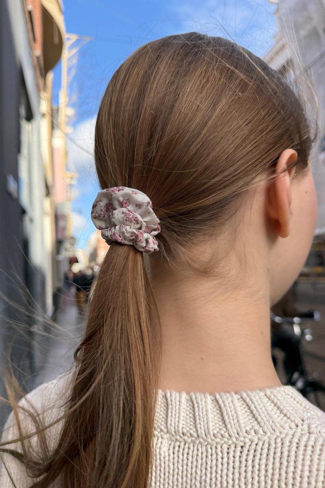 Floral Scrunchie - Ivory With Red Flowers