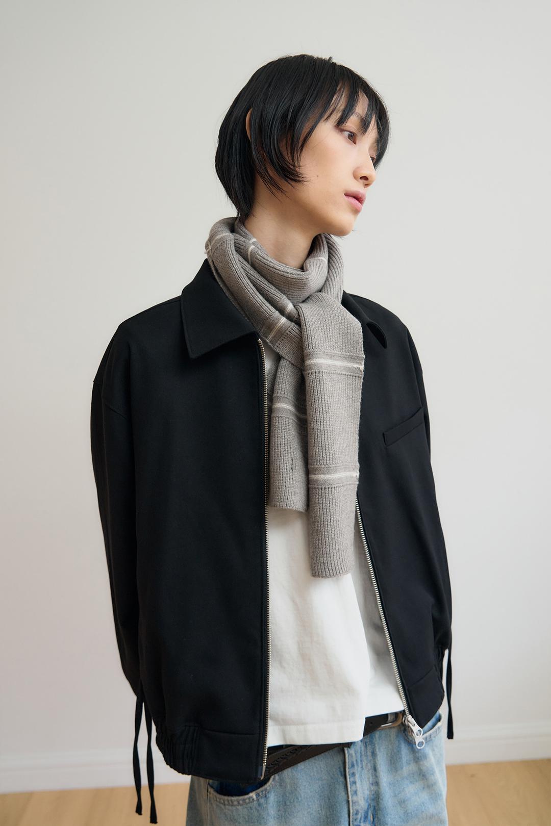 STRIPE RIBBED MUFFLER / GRAY