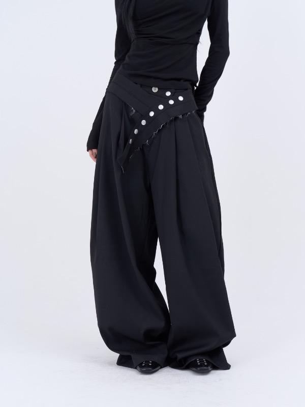 cutting snap belt maxi slacks