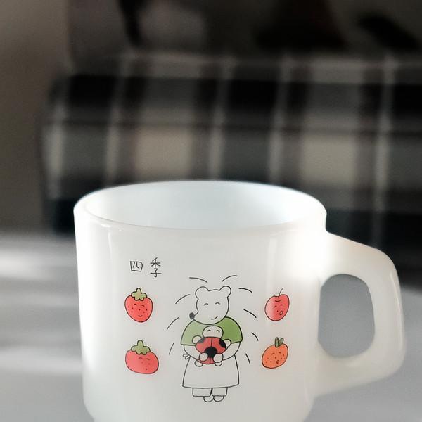 무사한 사계 milk glass cup (250ml)
