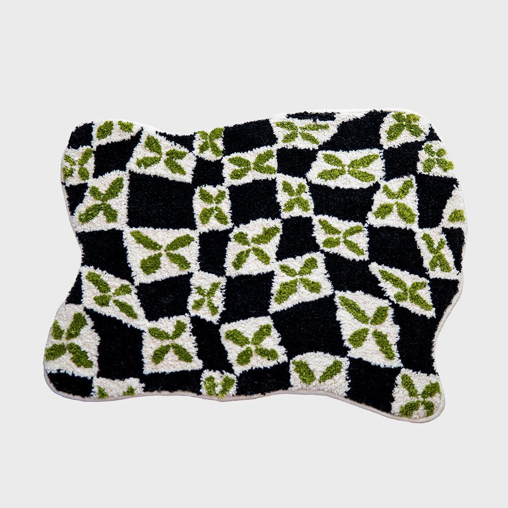 CLOVER CHECKERBOARD RUG