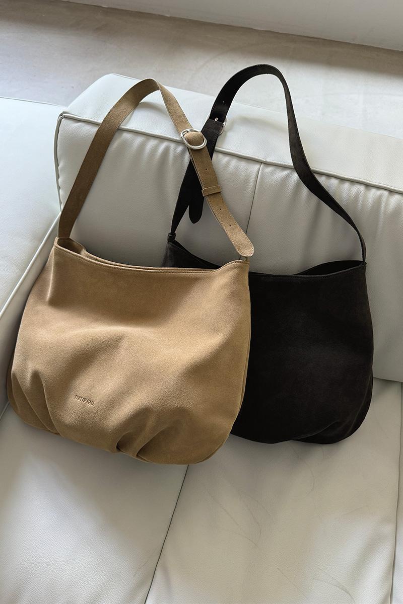 bread suede shoulder bag_beige